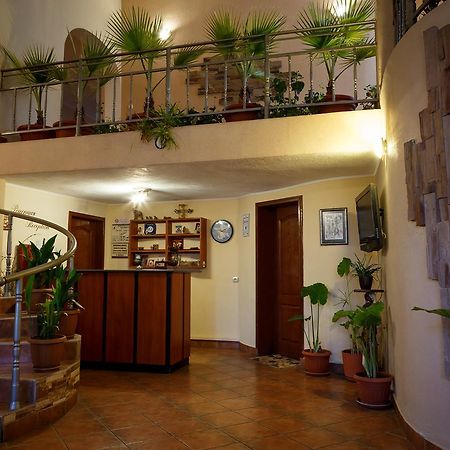 Family Hotel Accent Razgrad Exterior photo