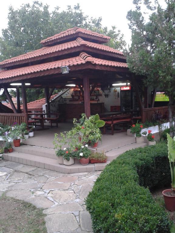 Family Hotel Accent Razgrad Exterior photo