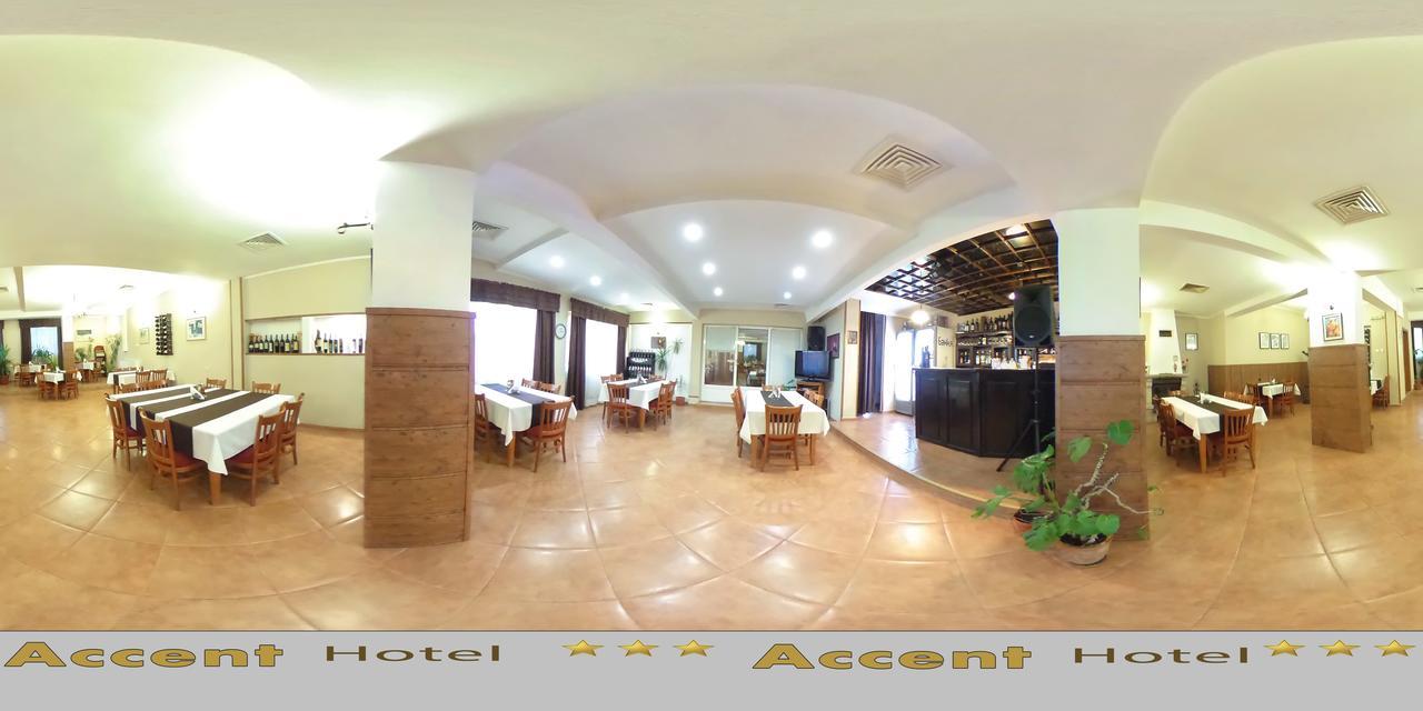 Family Hotel Accent Razgrad Exterior photo