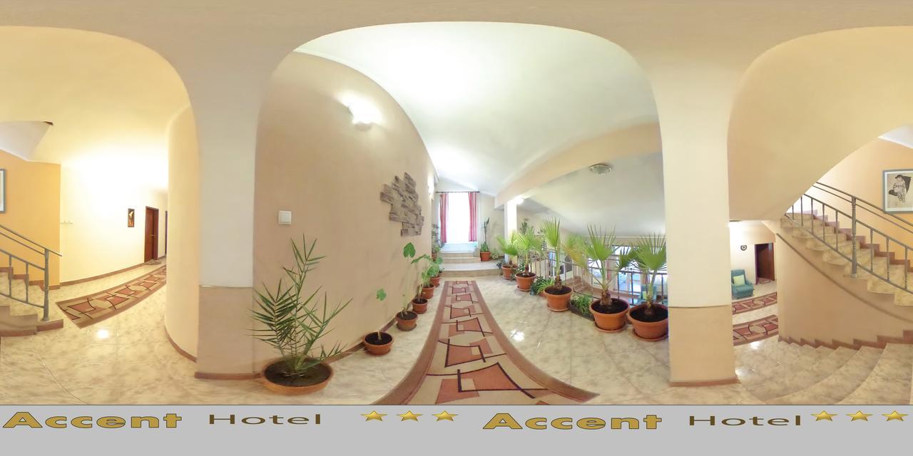 Family Hotel Accent Razgrad Exterior photo